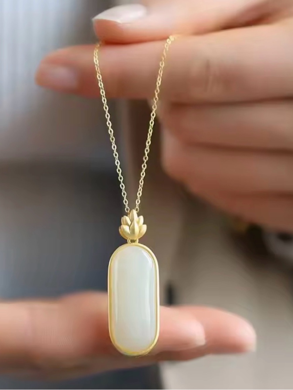 Sterling Silver White Stone Lotus Pendant Necklace